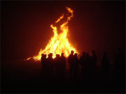 Jatšowny hogeń (w lěśe 2004)